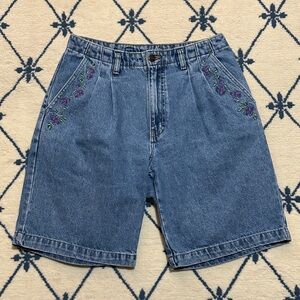 Vintage Embroidered Floral Denim Mom Shorts